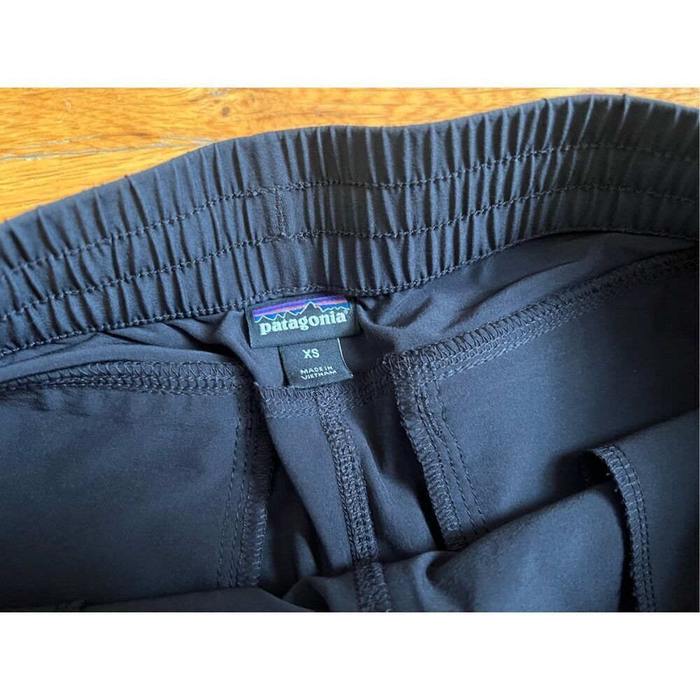 PATAGONIA SHORTS - Picture 2 of 11